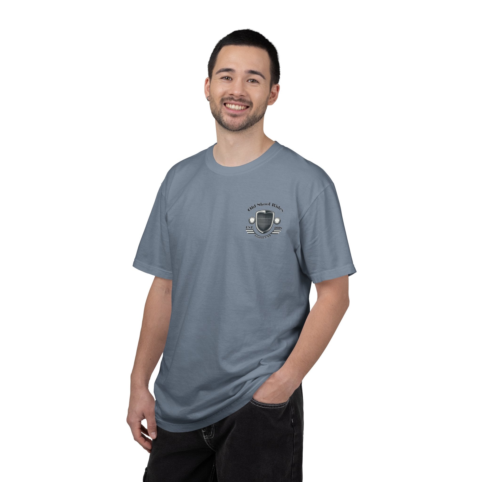 Old Skool Classics Never Die T-Shirt — Vintage Muscle Car Graphic Tee