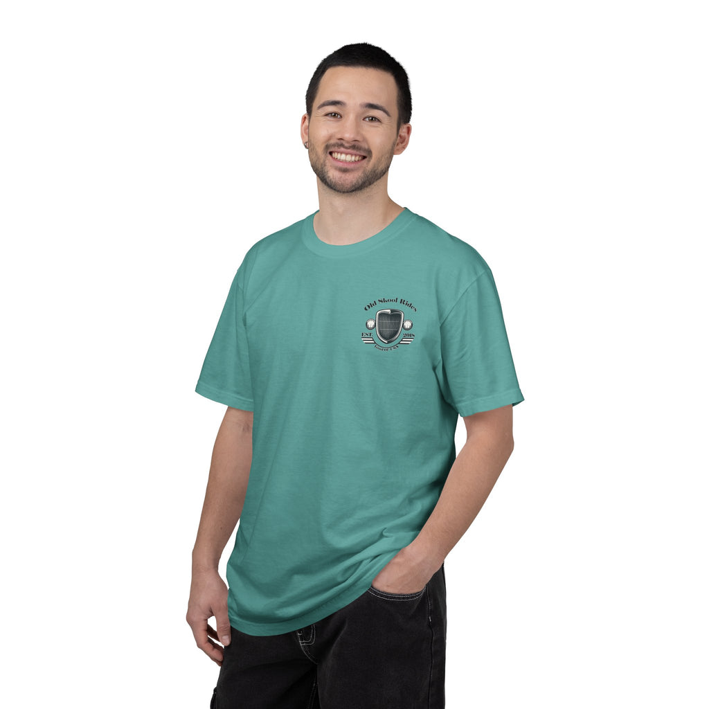 Old Skool Classics Never Die T-Shirt — Vintage Muscle Car Graphic Tee
