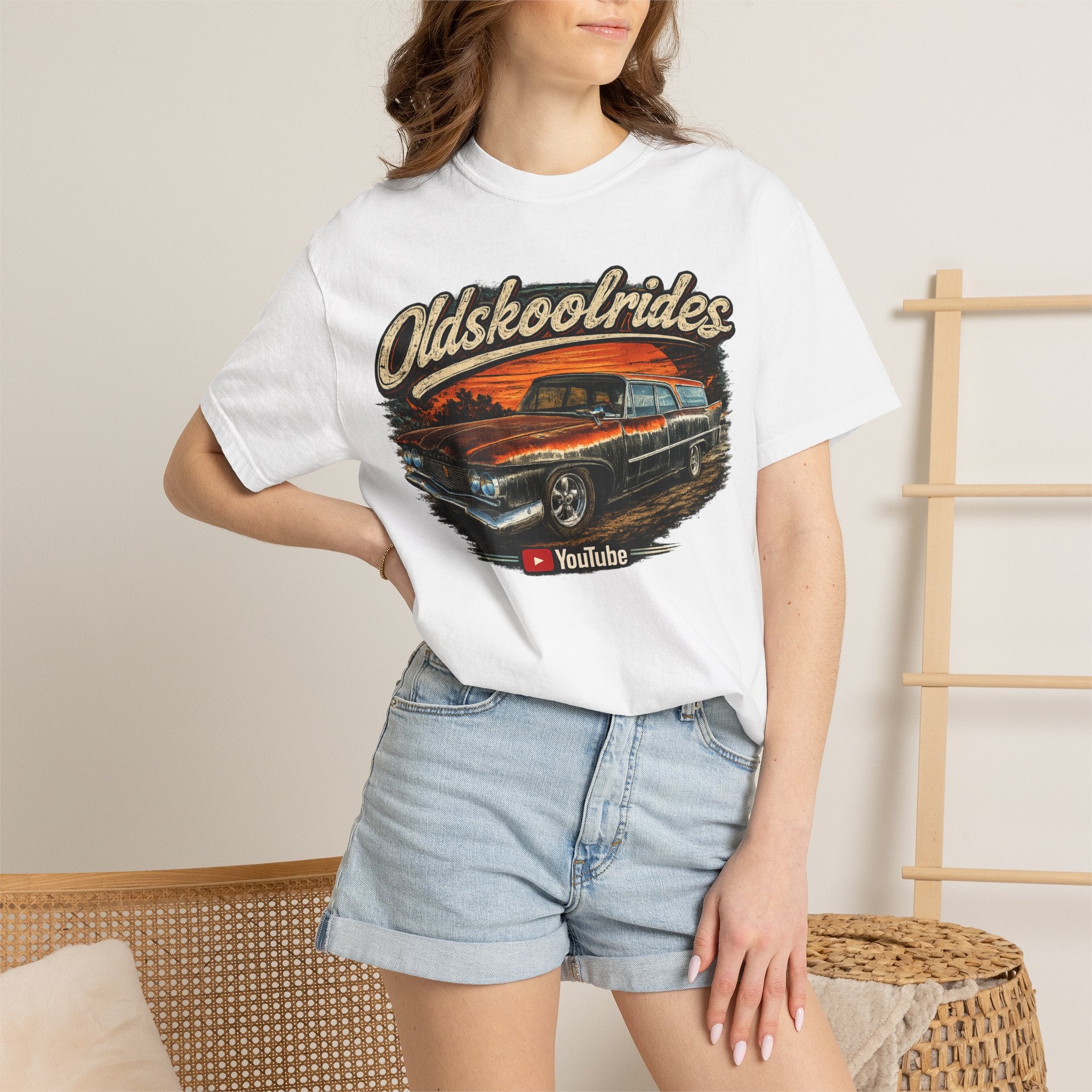 OldSkoolWagon Front design T-shirt